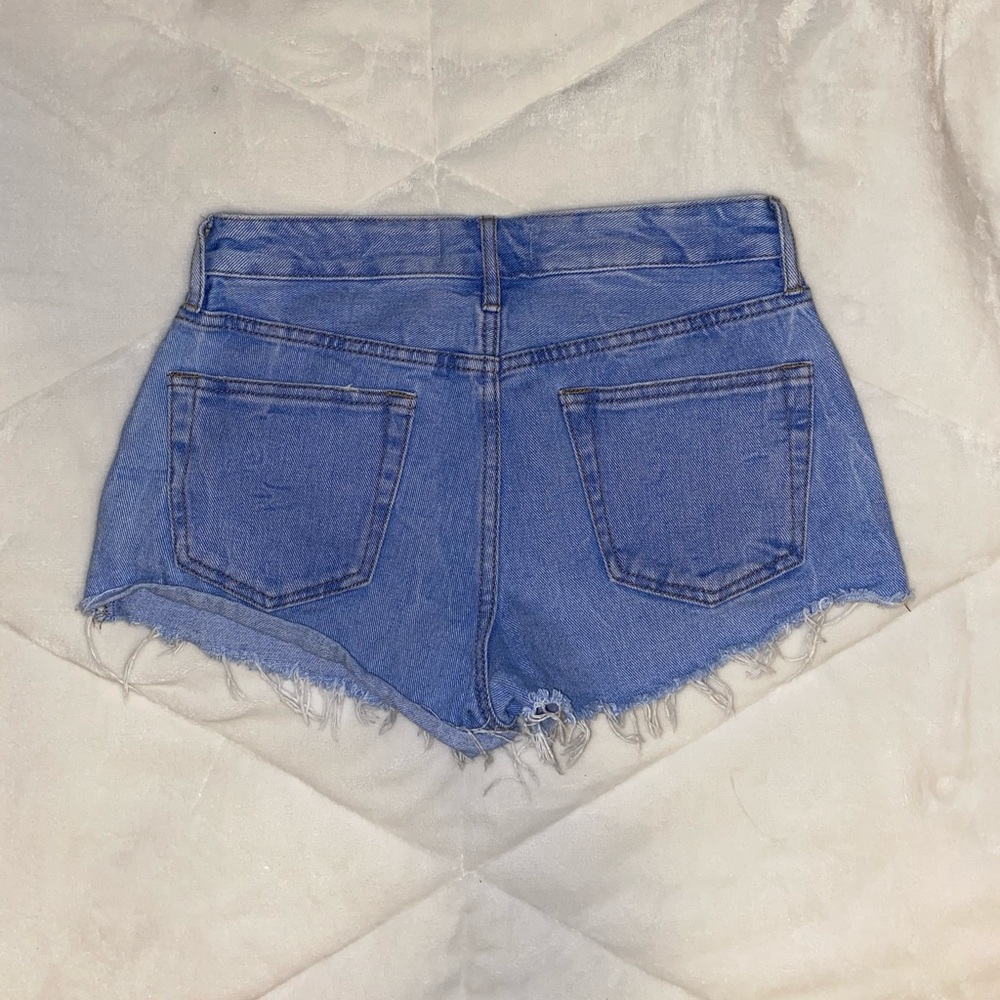 Pacsun Mid Rise Short - Picture 2 of 4